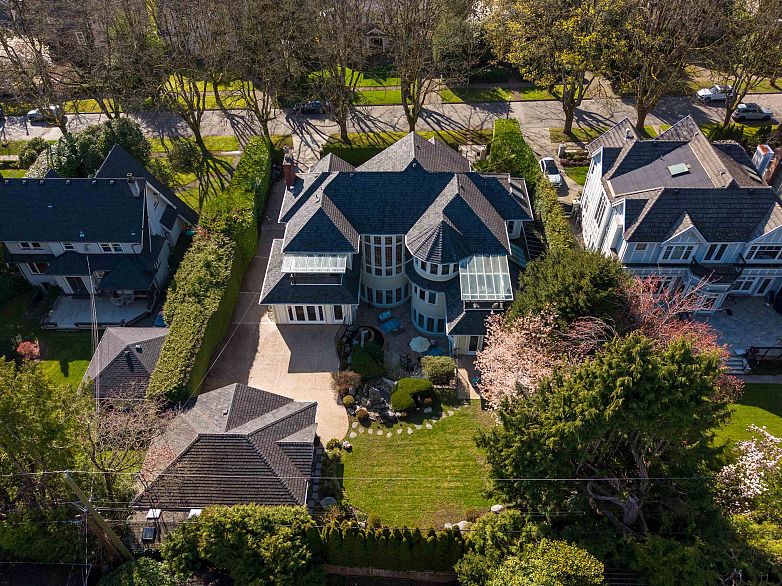 6388 Wiltshire Street