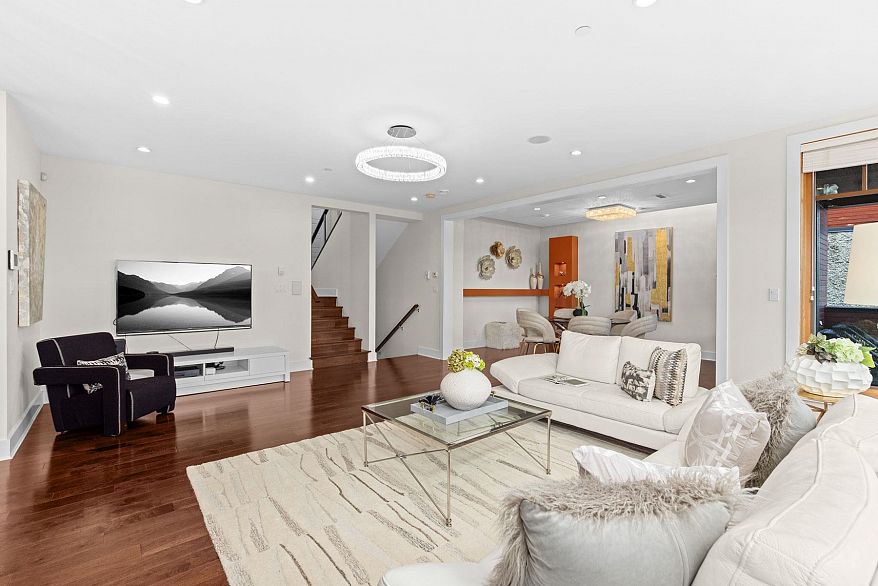 3936 Quesnel Drive