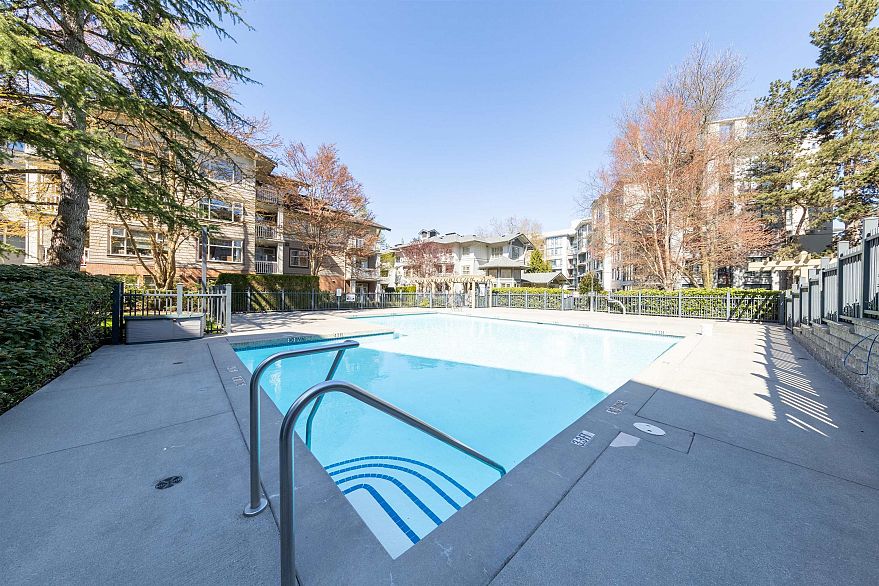 613 4685 Valley Drive