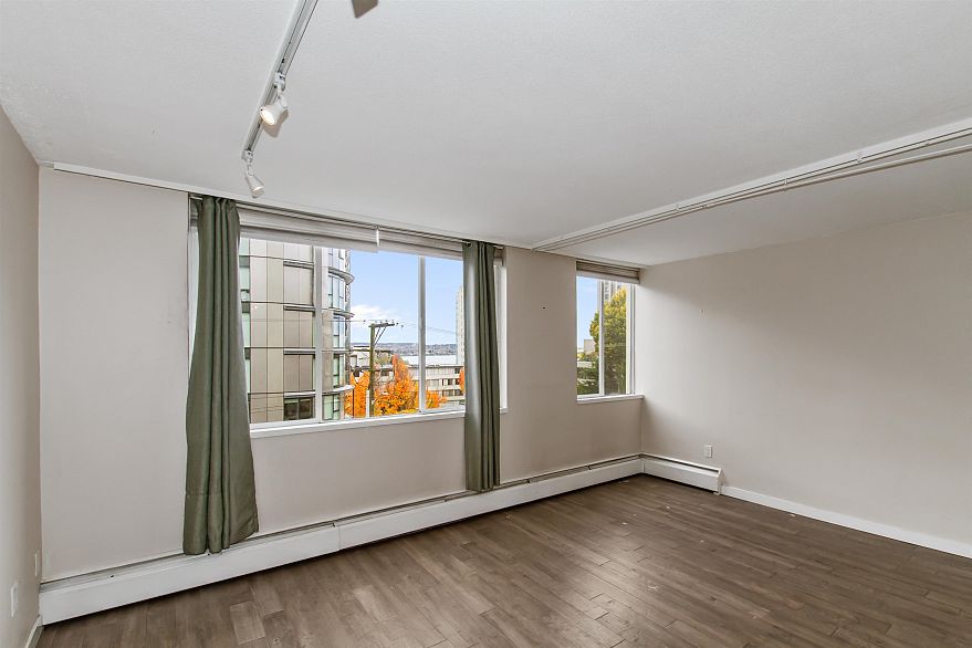 308 1250 Burnaby Street