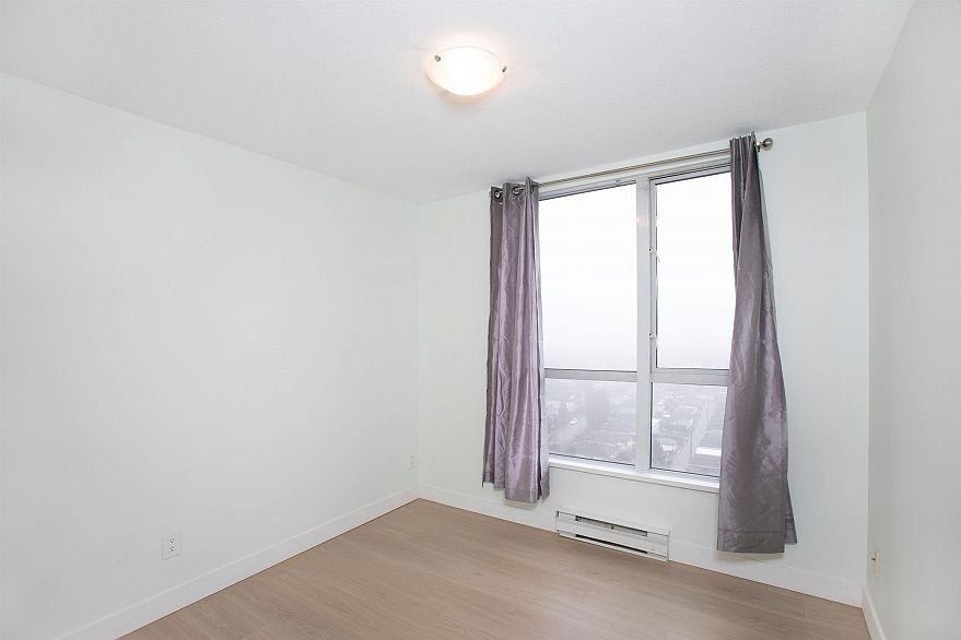 1808 5189 Gaston Street