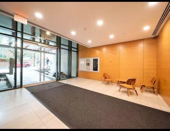 903 2411 Heather Street