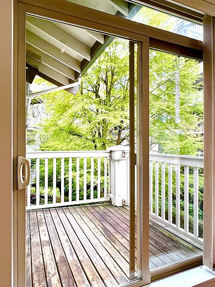 1314 4655 Valley Drive