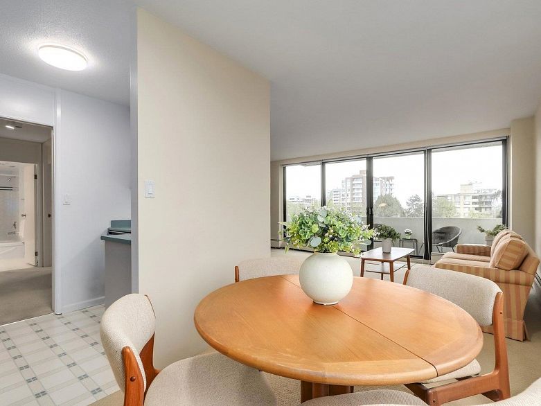 602 5350 Balsam Street