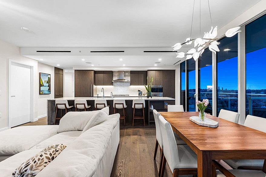 3404 1335 Howe Street