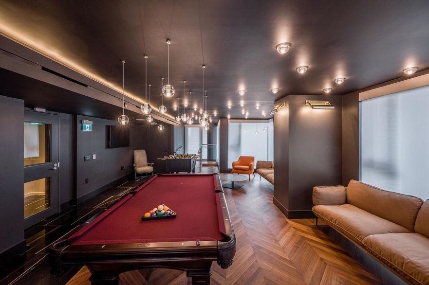 1903 1408 Robson Street