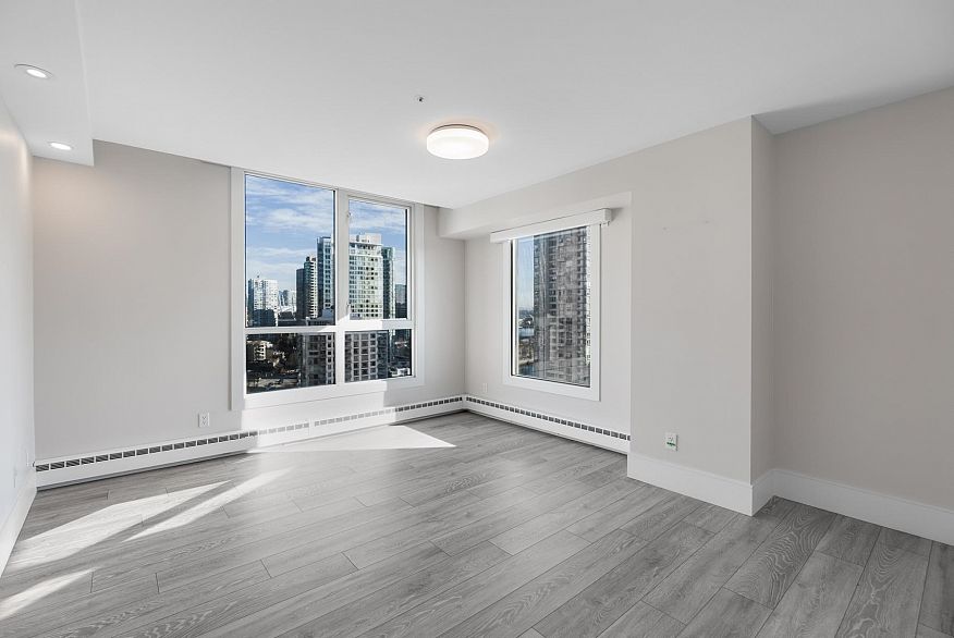 18A 199 Drake Street