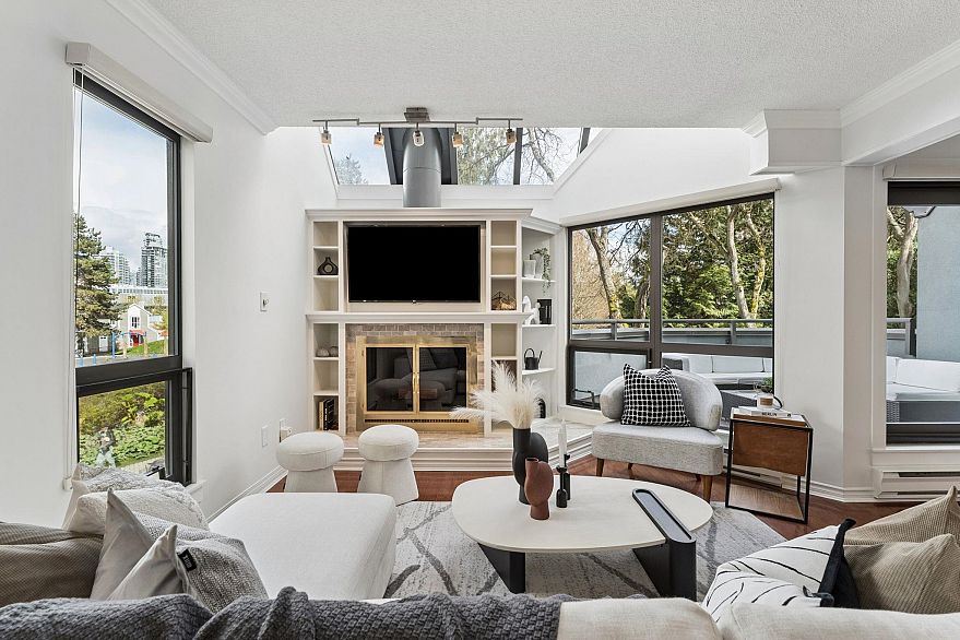 217 1477 Fountain Way