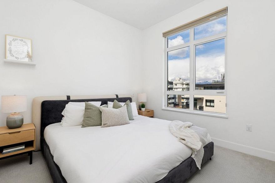 607 168 E 35th Avenue