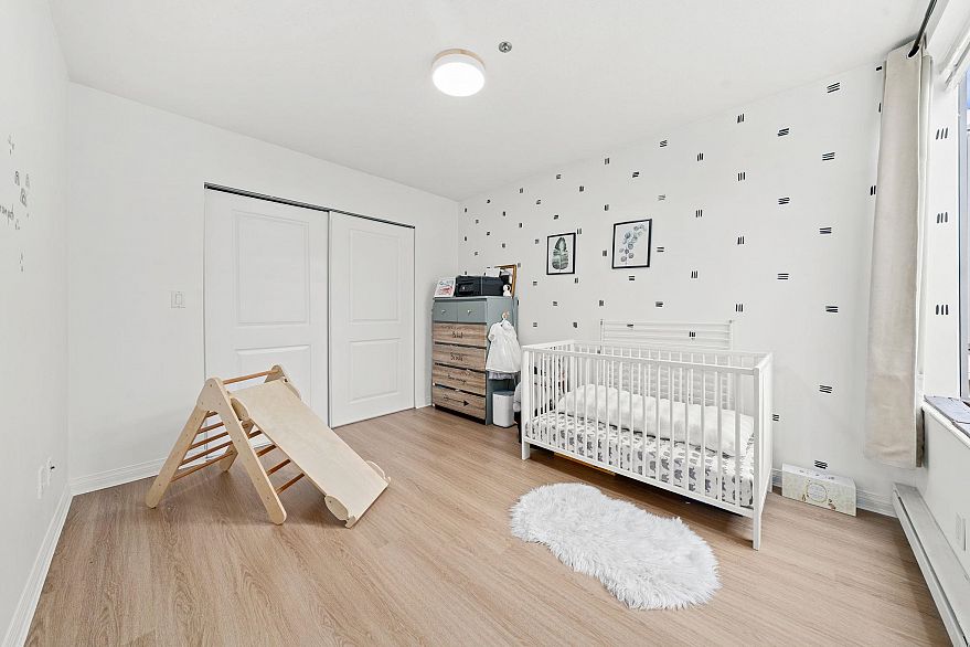 305 1318 W 6th Avenue