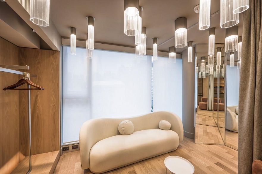 1903 1408 Robson Street