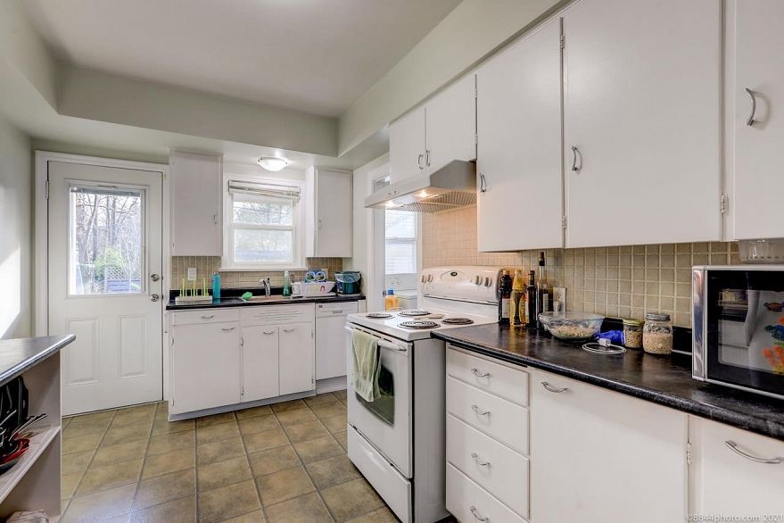 2016 W 48th Avenue