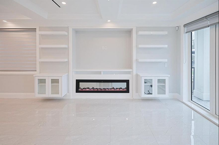 2984 Kitchener Street