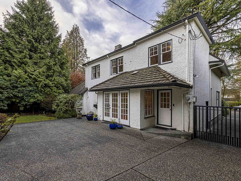 4388 Angus Drive