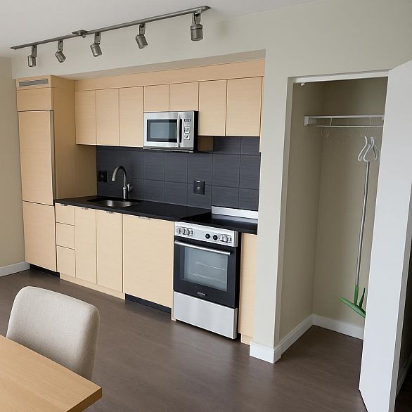 2407 489 Interurban Way