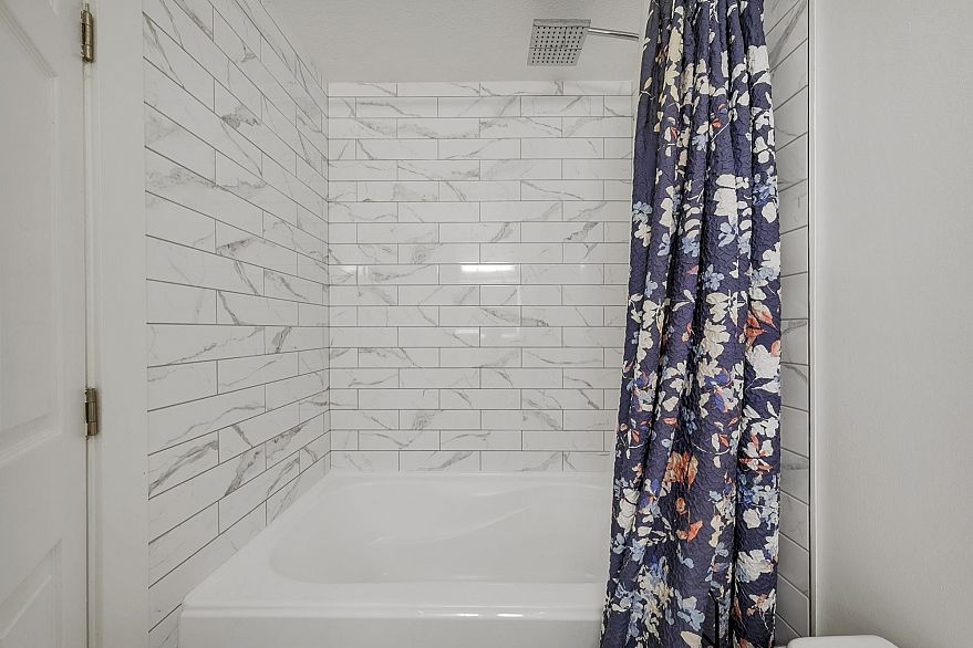 101 1333 W 7th Avenue