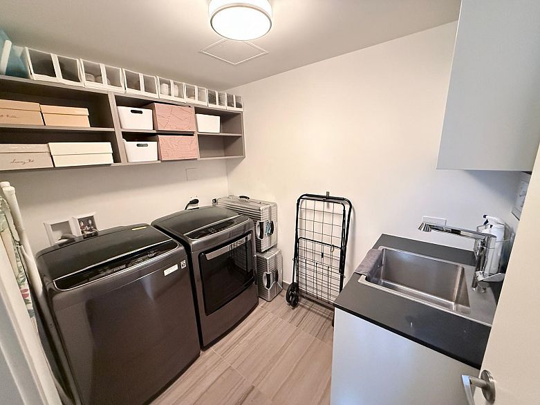 304 7128 Adera Street