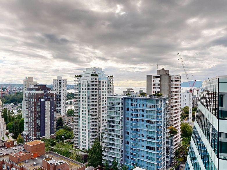 2103 1289 Hornby Street