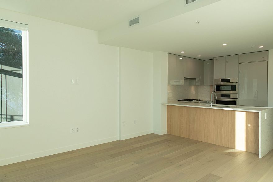 409 5058 Cambie Street