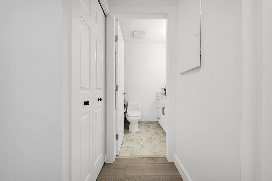 101 1333 W 7th Avenue