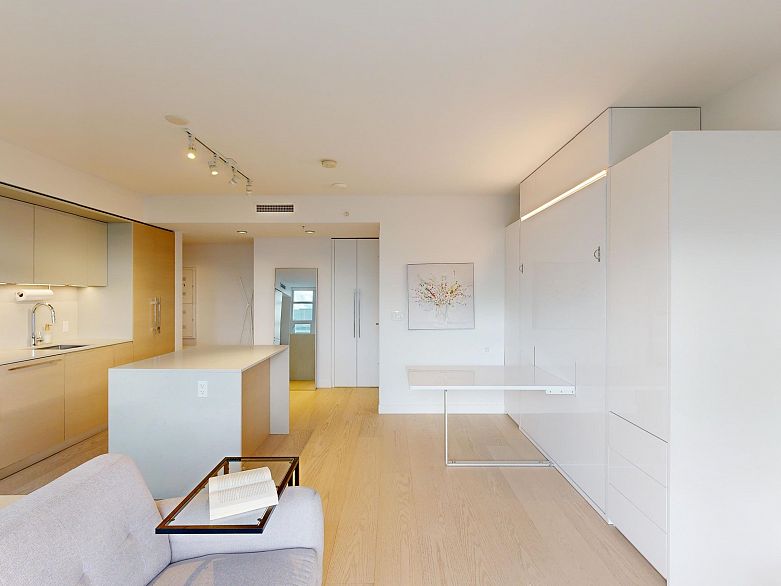 2103 1289 Hornby Street