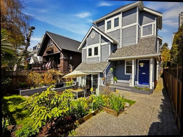 2015 Creelman Avenue