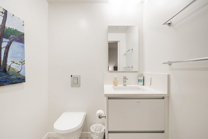 1119 180 E 2nd Avenue