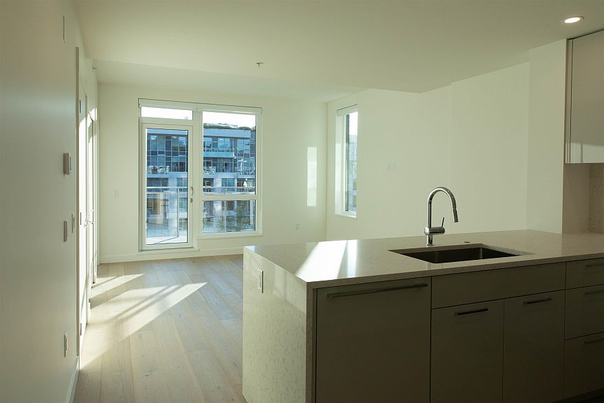 409 5058 Cambie Street