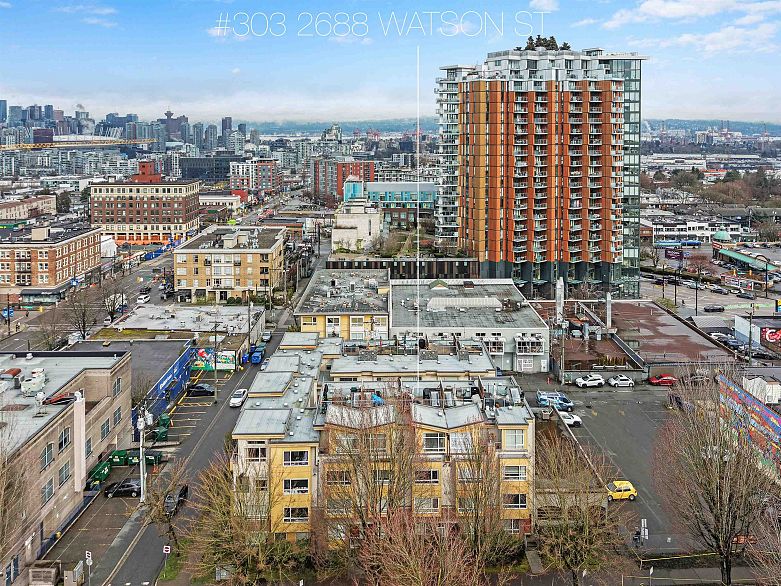 303 2688 Watson Street