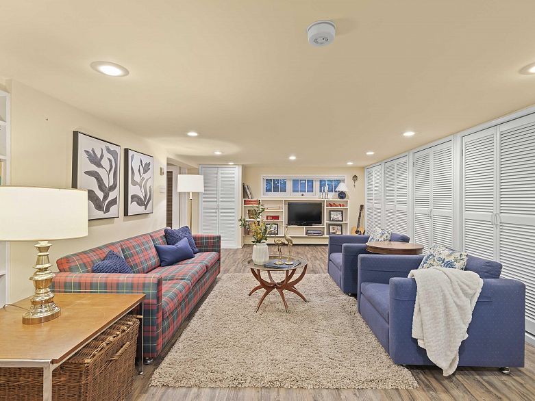 4388 Angus Drive