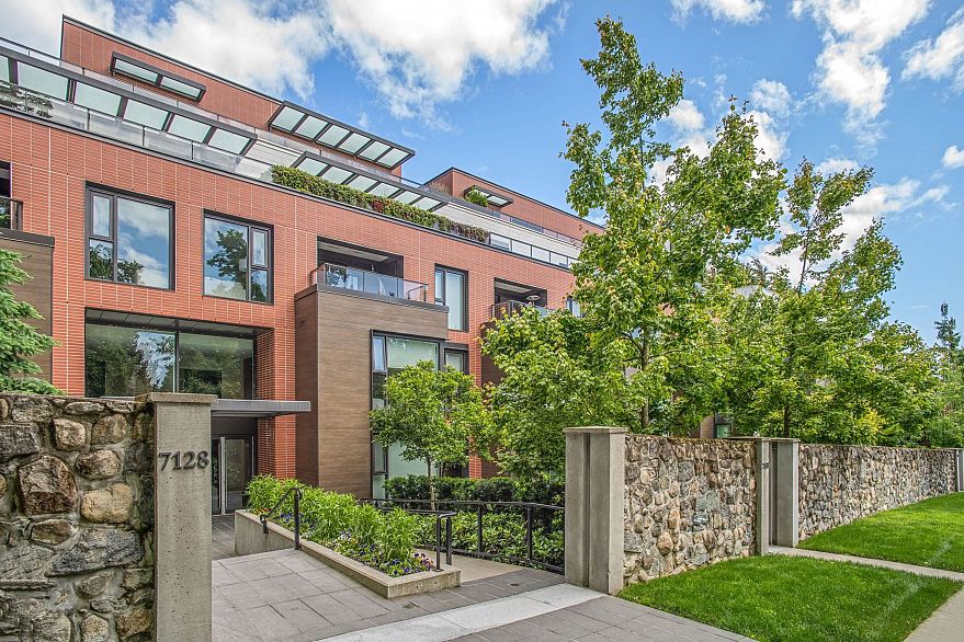 304 7128 Adera Street