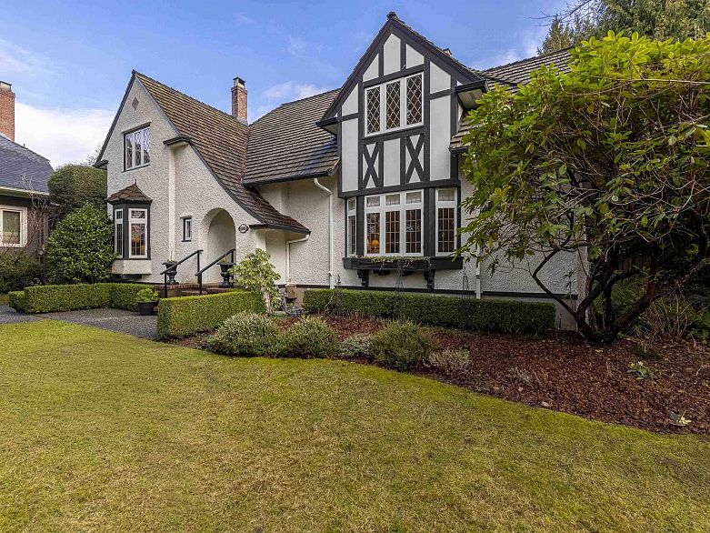 4388 Angus Drive