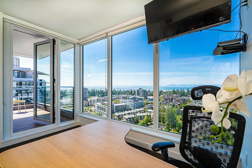 2001 5629 Birney Avenue