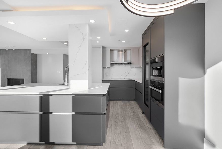 18A 199 Drake Street