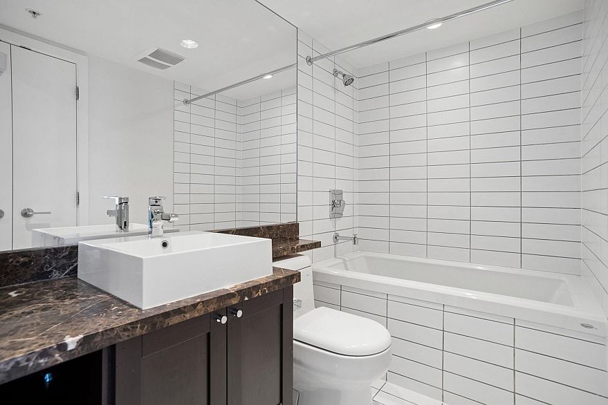 1001 4815 Eldorado Mews