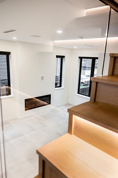 7962 Inverness Street