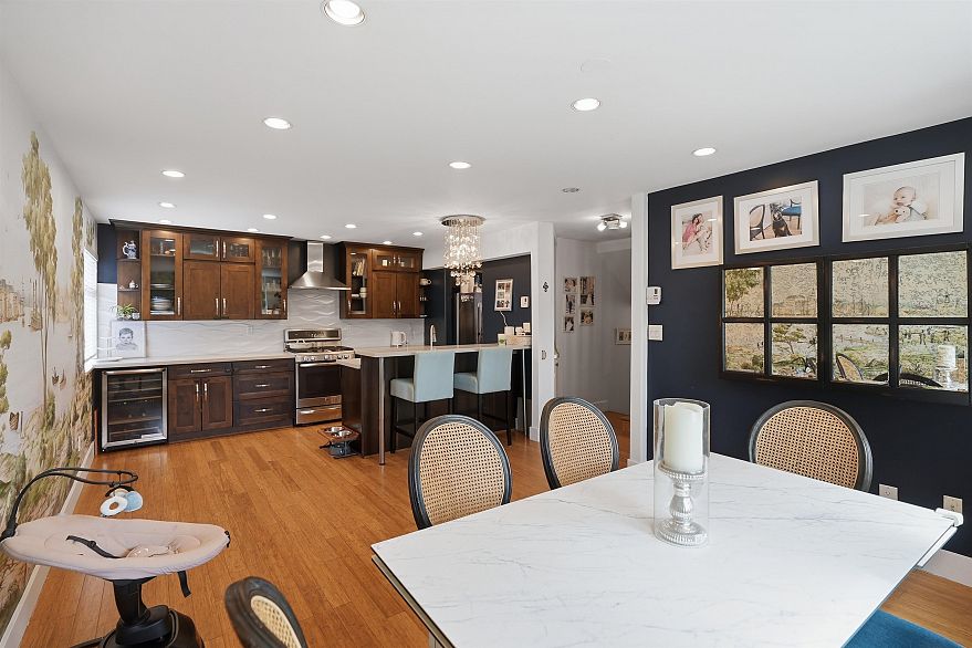 2015 Creelman Avenue