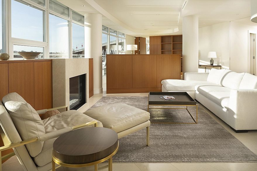 901 628 Kinghorne Mews