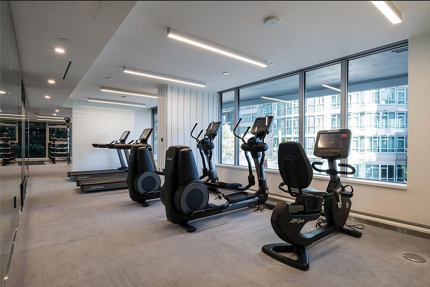 801 889 Pacific Street