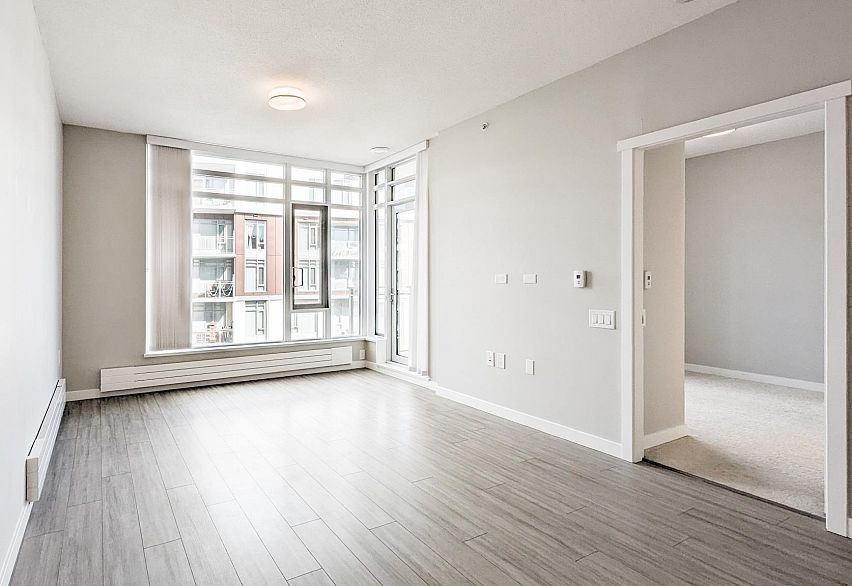 402 3188 Riverwalk Avenue