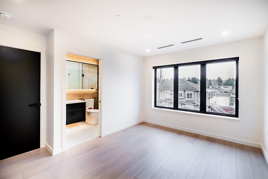 7962 Inverness Street