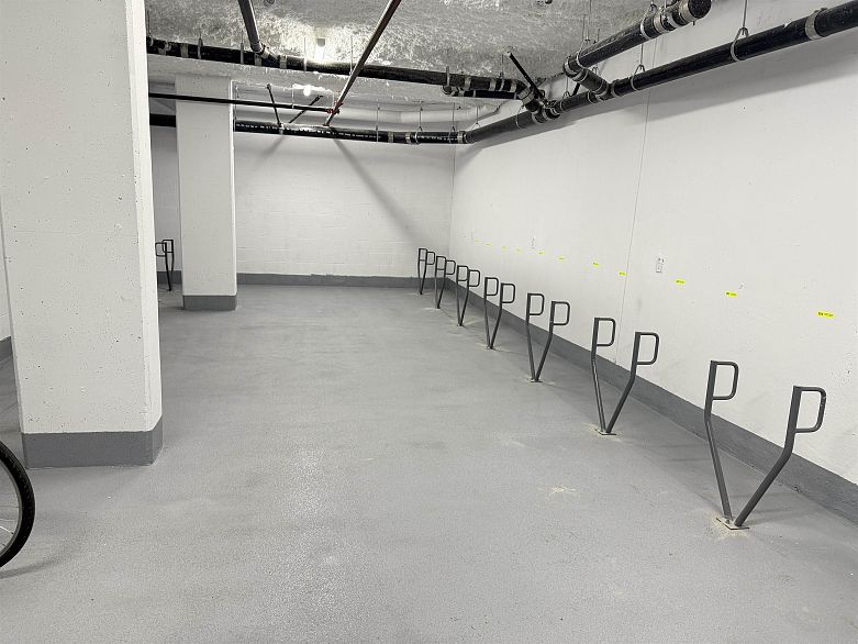 302 6859 Cambie Street