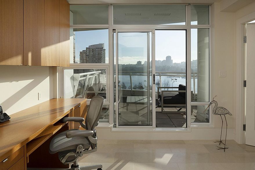 901 628 Kinghorne Mews