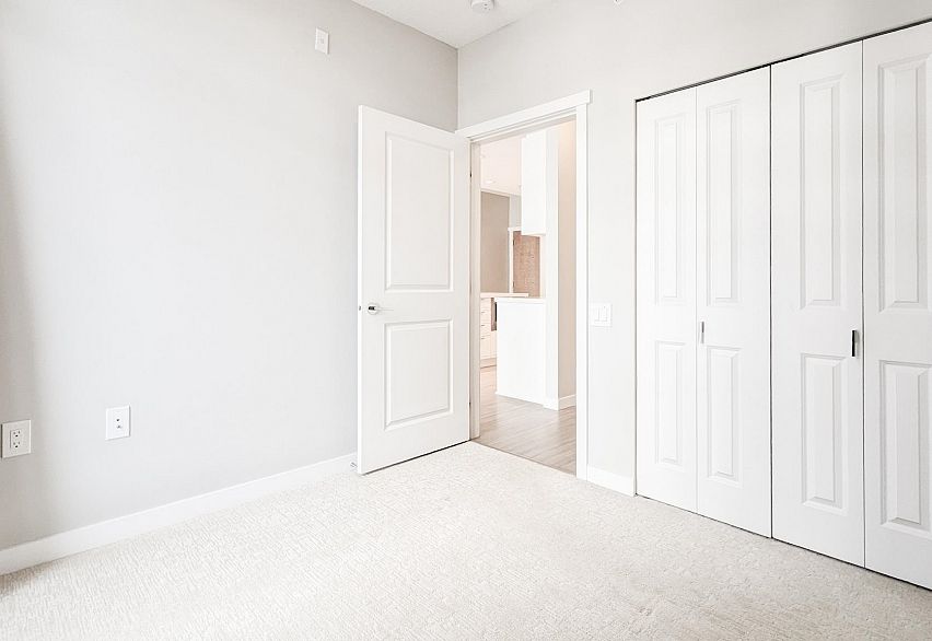 402 3188 Riverwalk Avenue