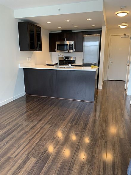 211 4818 Eldorado Mews