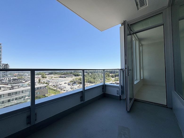 1001 3438 Sawmill Crescent