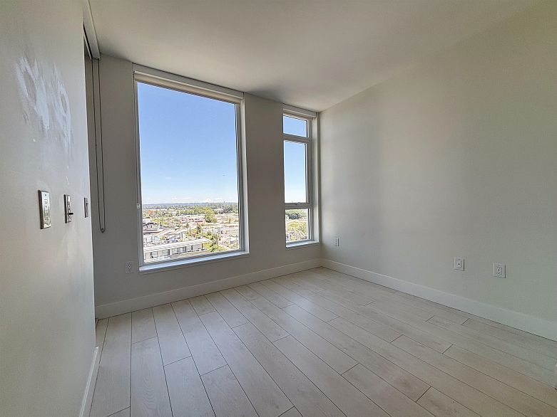 1001 3438 Sawmill Crescent