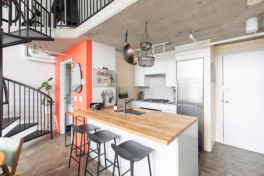 405 228 E 4th Avenue