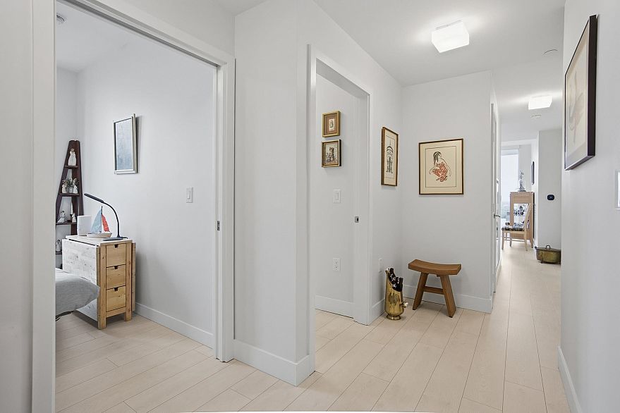 2003 3538 Sawmill Crescent