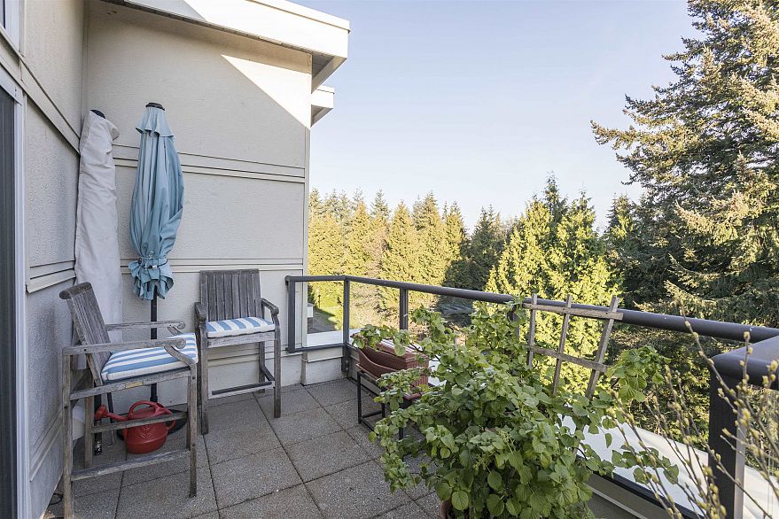 404 6328 Larkin Drive